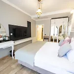 Atrium Tas Hotell 3*